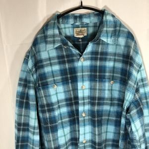 L.L. Bean Button Shirt Blue Plaid Men Large Long Sleeve Slightly Fitted